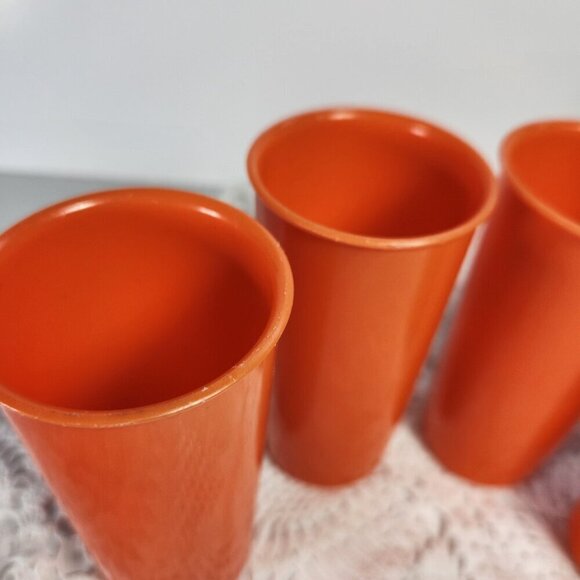 Tupperware Tall Tumblers Set of 4 Orange 8 oz Juice Cups 117 Vintage 70s… - Picture 2 of 5